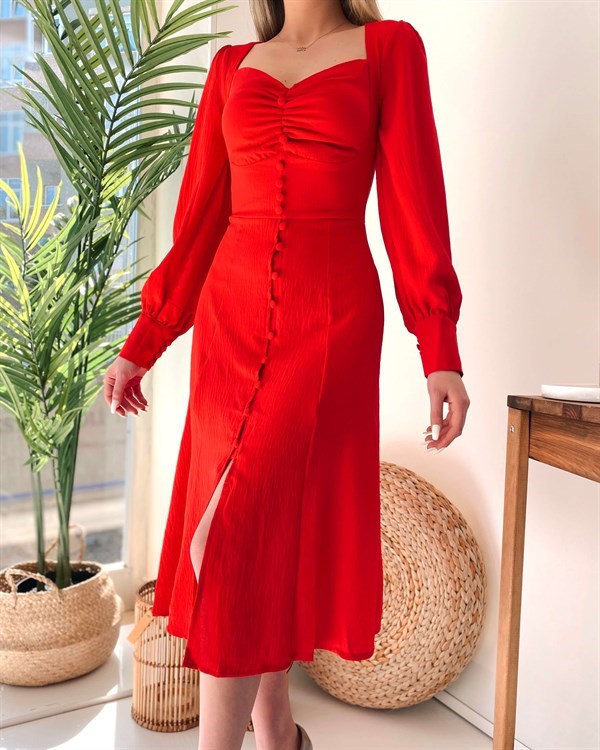Kalp Yaka Uzun Kol Düğmeli Elbise - Kırmızı