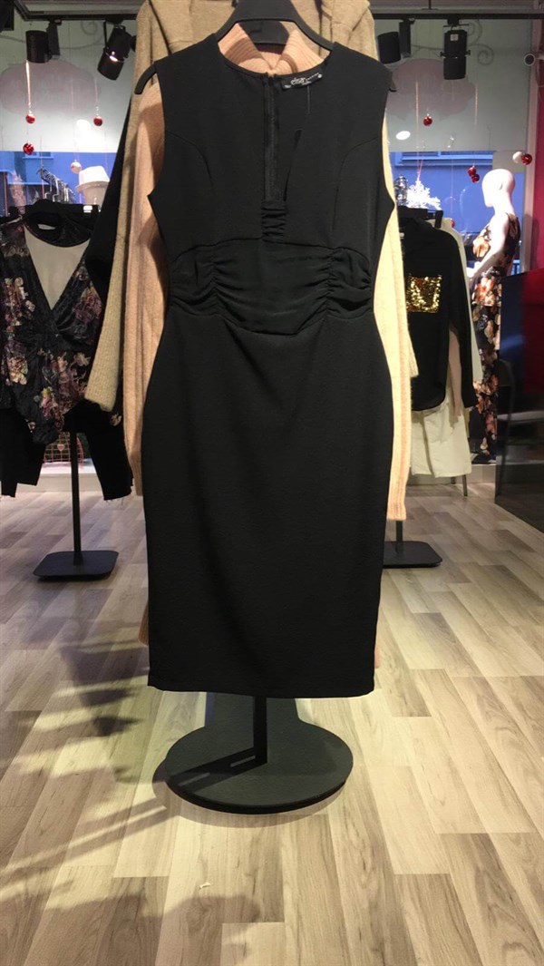 Kolsuz Dekolte Elbise -Siyah