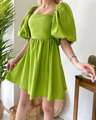 Kare Yaka Fıstık Yeşil Düz Balon Kol Sırt Dekolteli Kadın Elbise