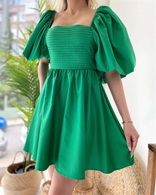 Kare Yaka Koyu Yeşil Düz Balon Kol Sırt Dekolteli Kadın Elbise