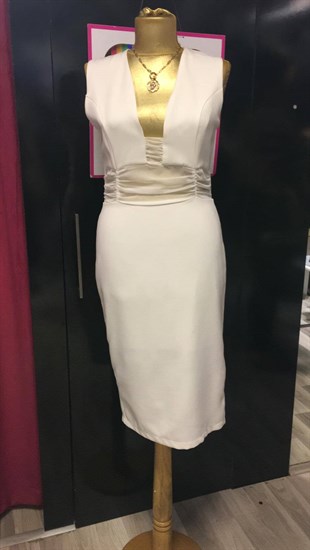 Kolsuz Dekolte Elbise -Beyaz