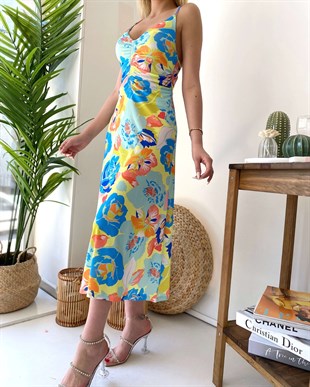 Ön Büzgülü Çiçek Desen Uzun Dilvin Elbise